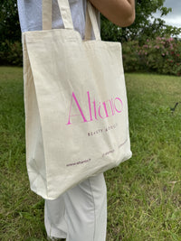 Altanto XL Tote Bag